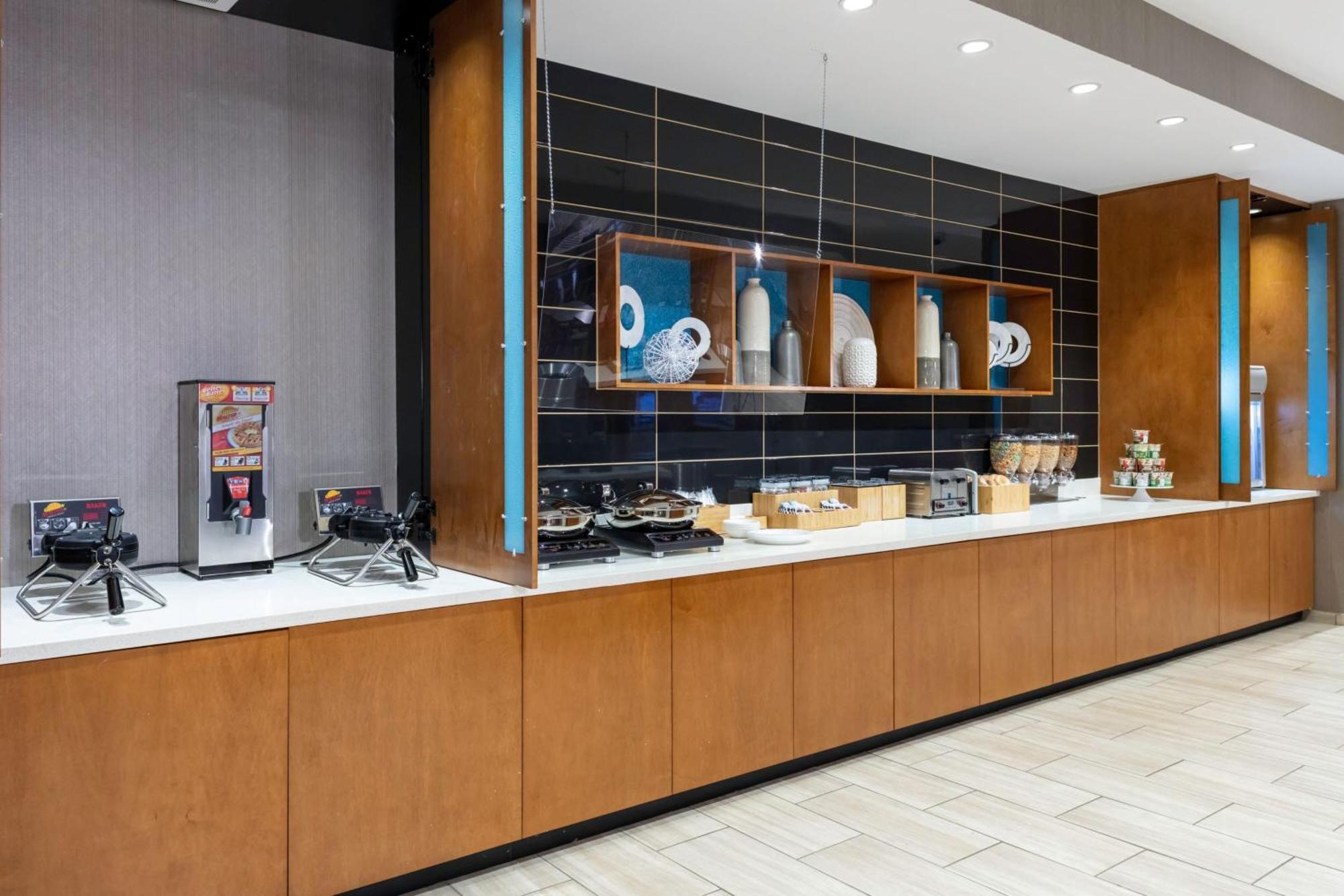 Springhill Suites By Marriott Suwanee Johns Creek Екстериор снимка